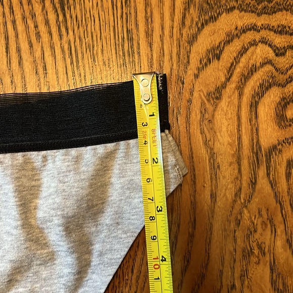 2 New Vince Camuto bikini underwear - Picture 7 of 11